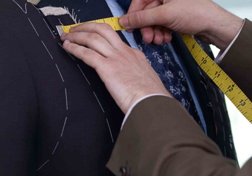 How Much Is a Custom Suit in Hoi An? Real Prices Explained by a Local Tailor – Maya Tailor 2026
